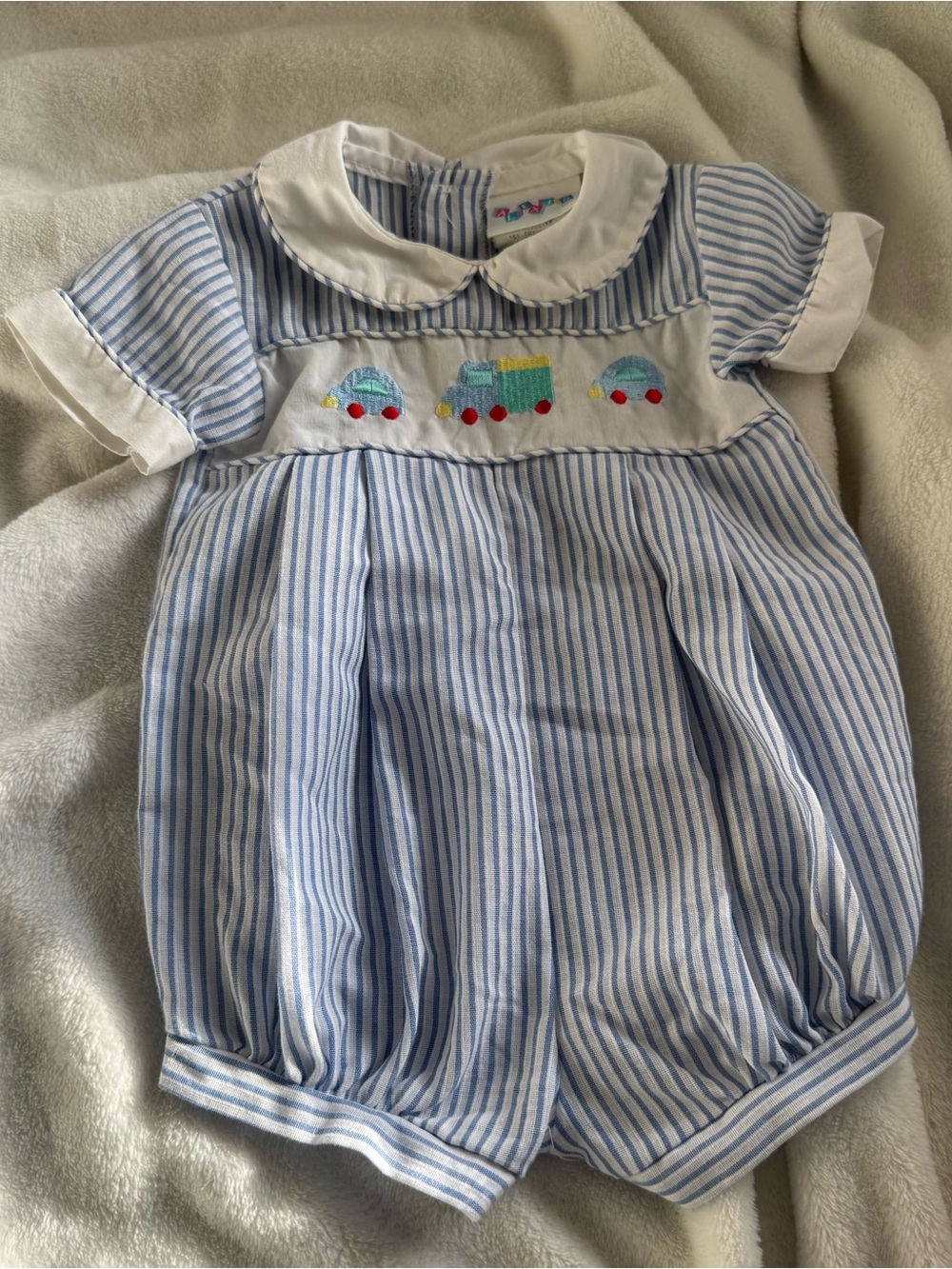 Alexis 0-3 Vintage outfit